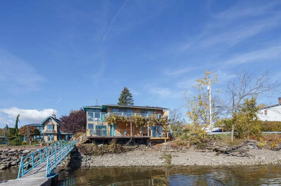 Hudson Riverfront Home Катскилл Экстерьер фото