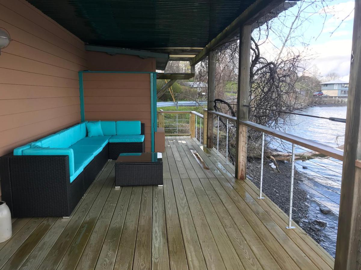 Hudson Riverfront Home Катскилл Экстерьер фото
