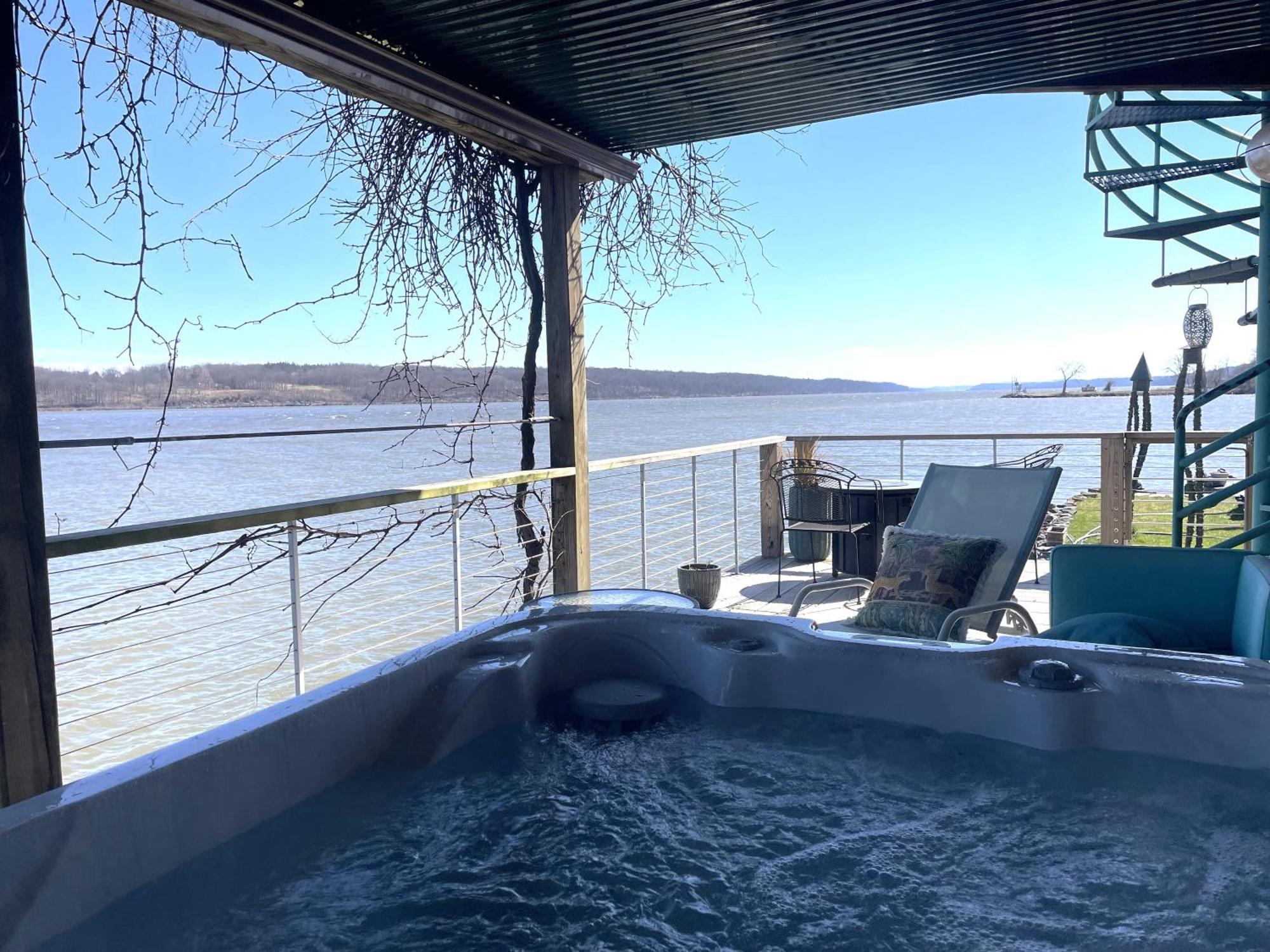 Hudson Riverfront Home Катскилл Экстерьер фото