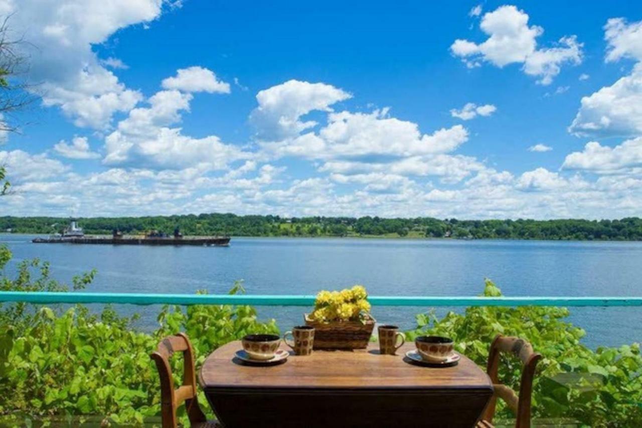 Hudson Riverfront Home Катскилл Экстерьер фото